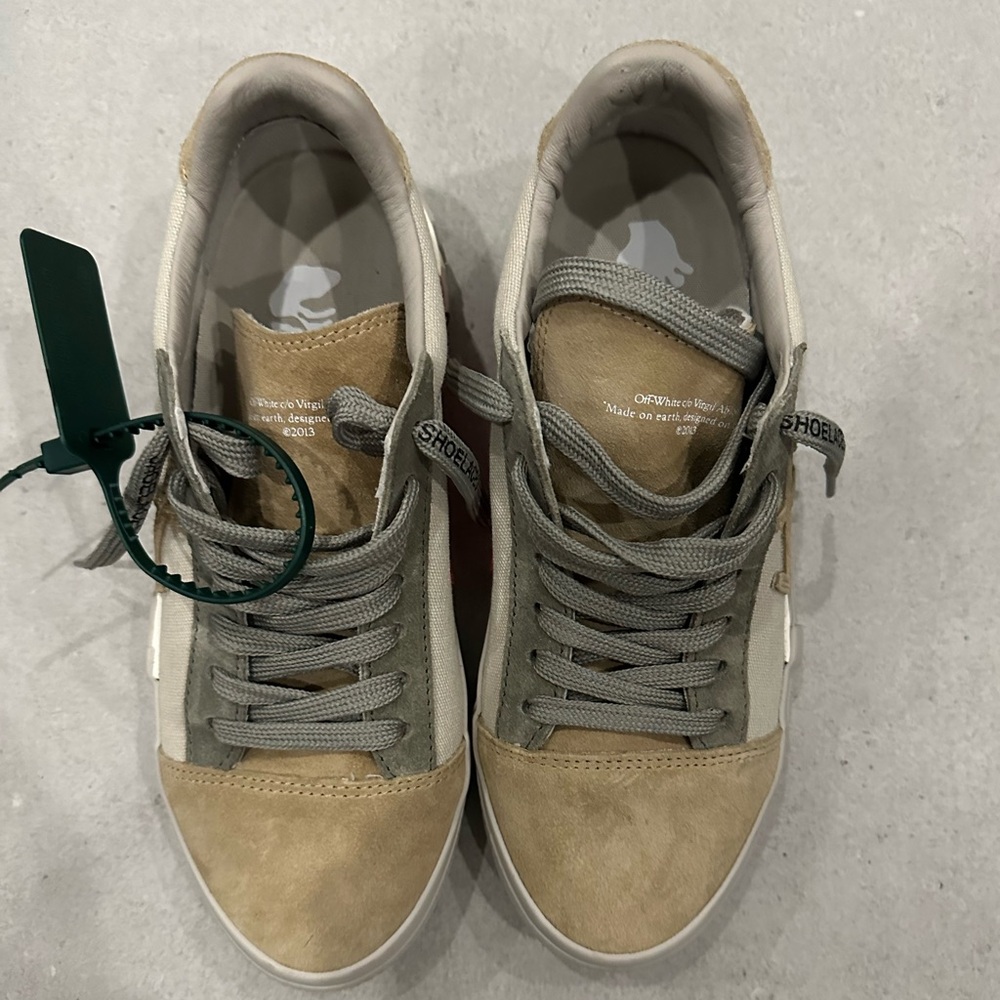 Off-White Sneakers SZ 38